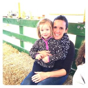 Meet your Posher, Cara